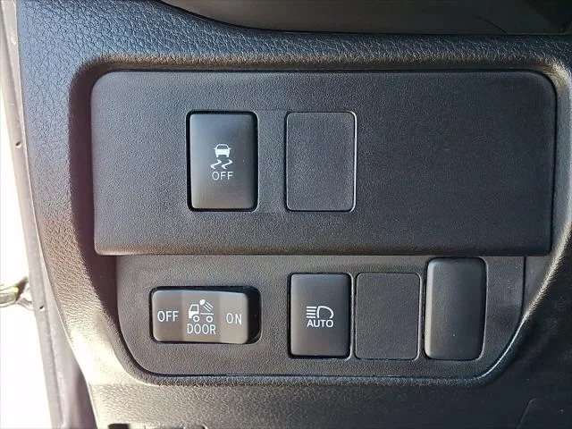 Certified Used 2023 ICE CAP Toyota  image 29
