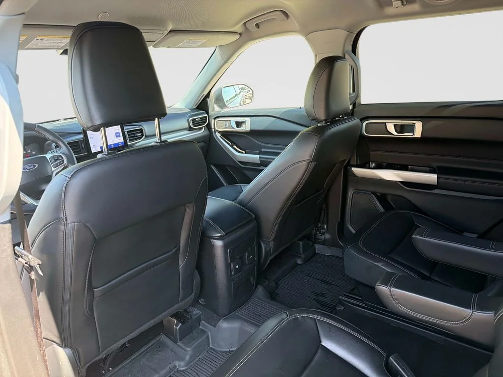 Used 2023 Gray Metallic Ford XLT image 15