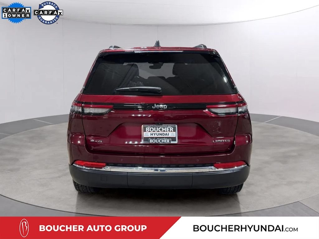 Used 2023 Velvet Red Pearlcoat Jeep Limited image 4