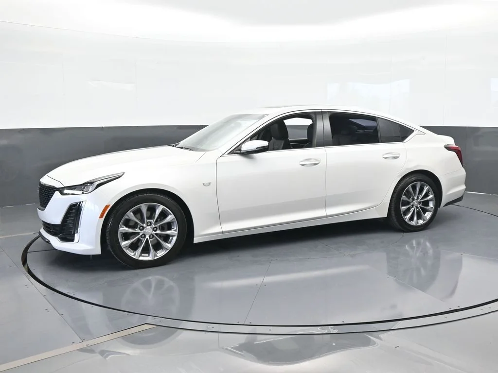 Used 2020 Crystal White Tricoat Cadillac Premium Luxury image 2