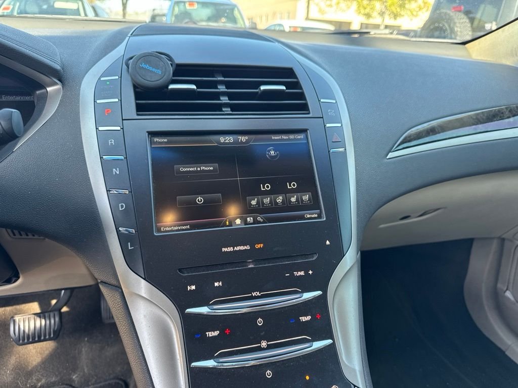 2016 Lincoln MKZ Hybrid - Photo 8
