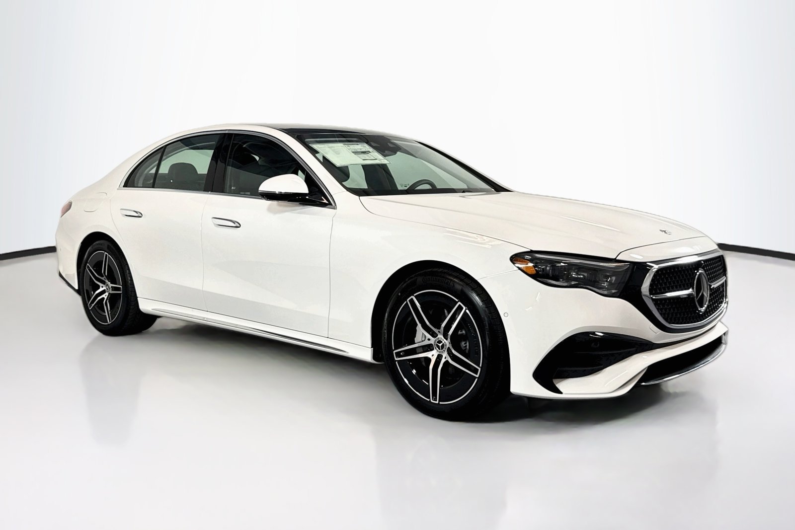 New 2026 Polar White Mercedes-Benz E 350 image 3