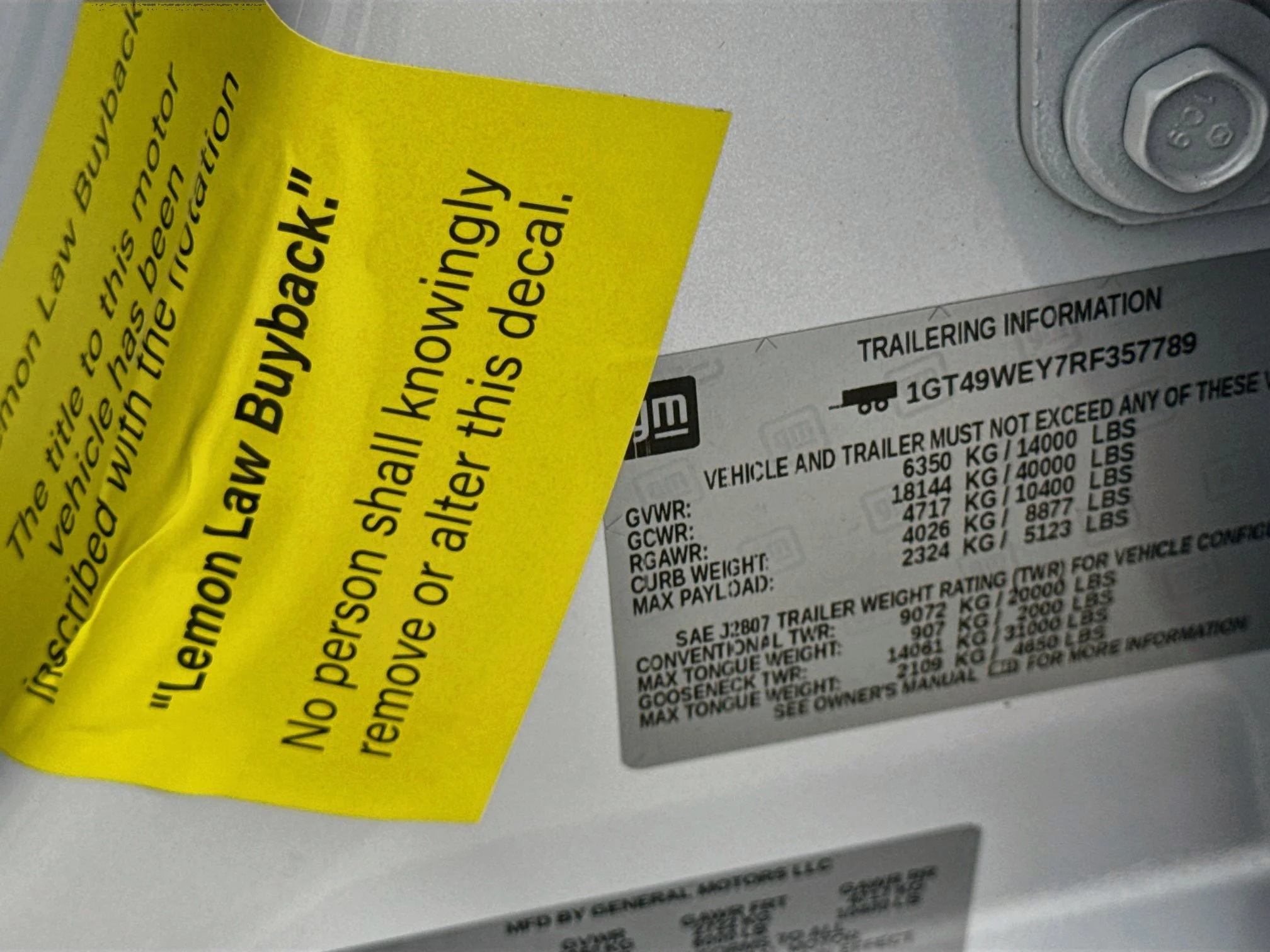 Used 2024 White Frost Tricoat GMC Denali DRW image 35