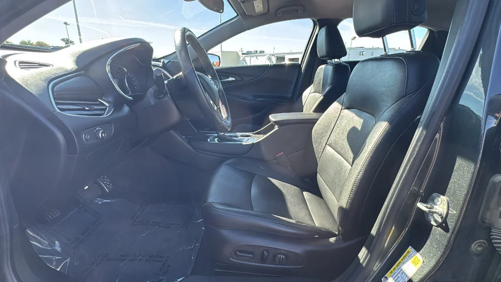 Used 2017 NIGHTFALL GRAY METALLIC Chevrolet LT image 6
