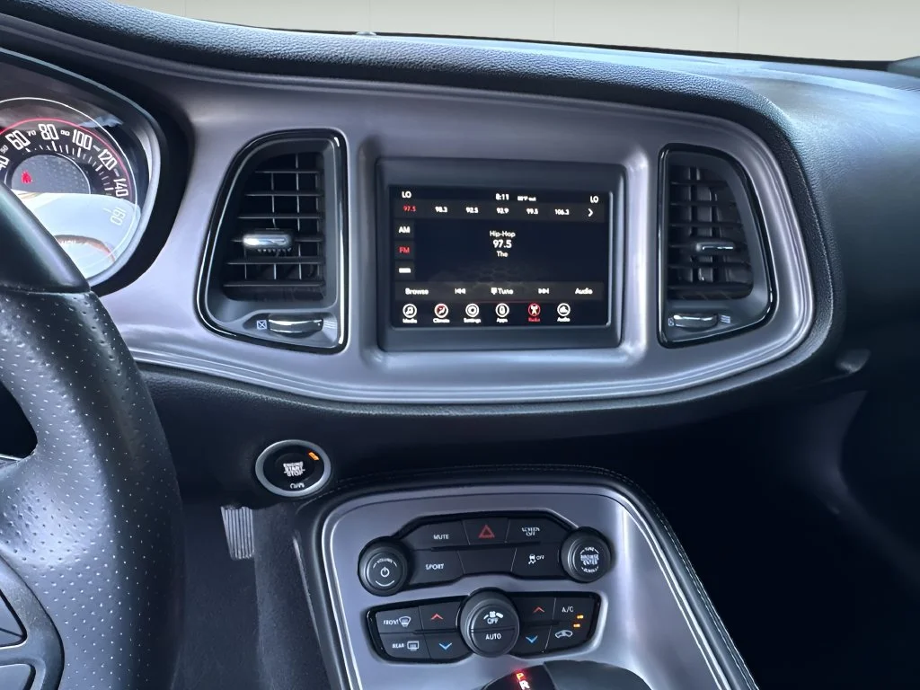 Used 2023 Gray Dodge SXT image 13