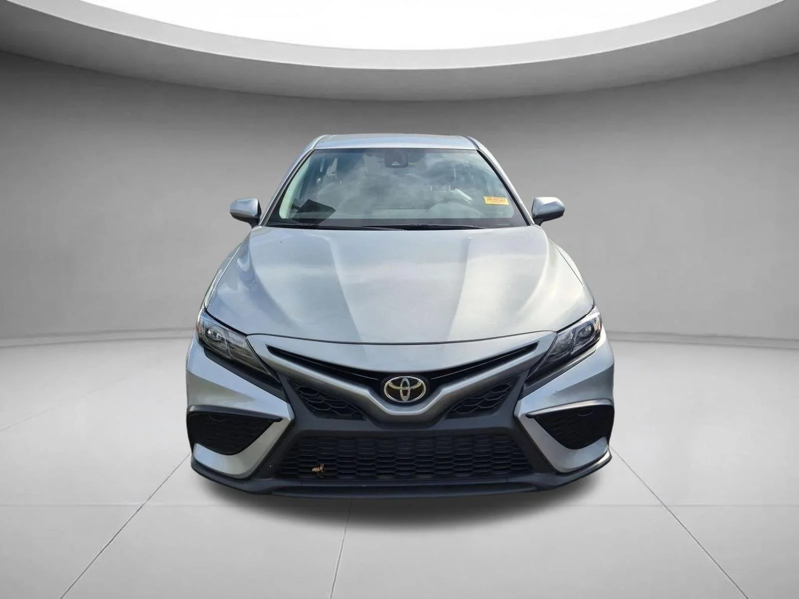 Used 2021  TOYOTA  image 2