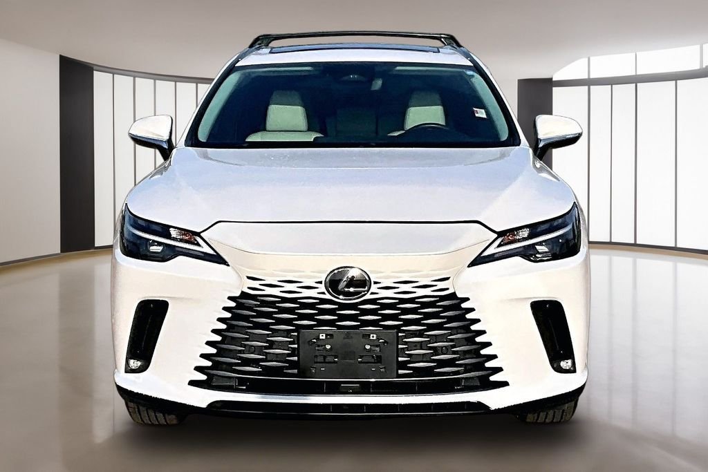Used 2024 White Lexus 350 Premium image 3