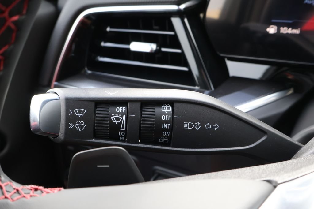 2026 Chevrolet Tahoe RST - Photo 28