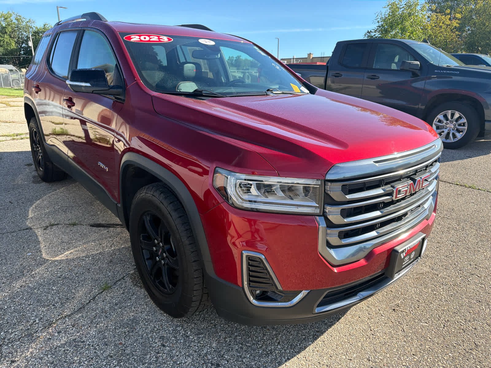 Used 2023 Red GMC AT4 image 3
