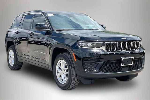 2026 Jeep Grand Cherokee Laredo X