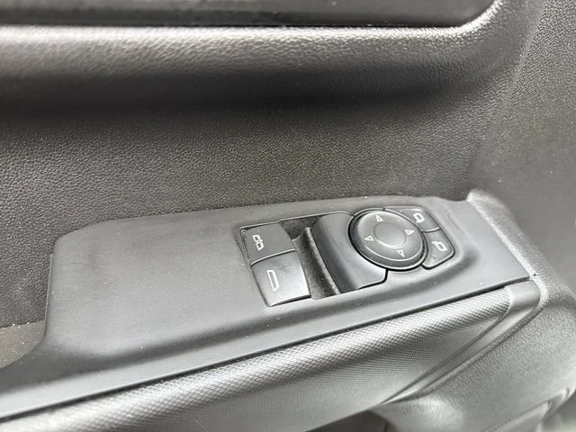 Used 2025 White Chevrolet WT image 19