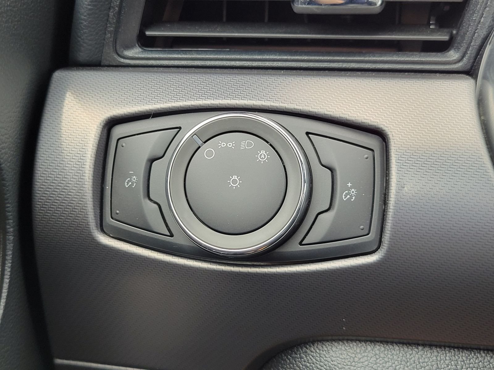 Used 2022 White Ford EcoBoost Premium image 16