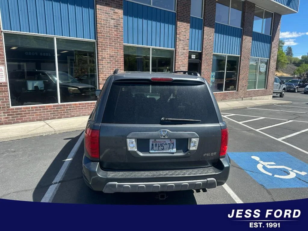 Used 2004 Gray Honda EX image 3