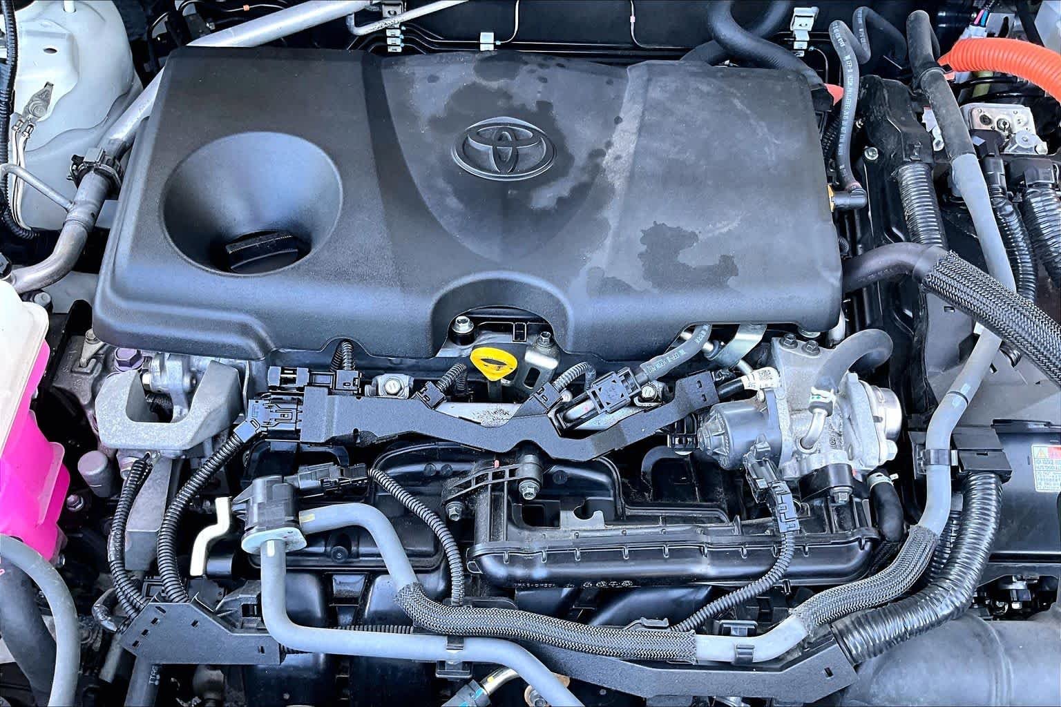 Used 2022 Blizzard Pearl Toyota Hybrid SE image 33