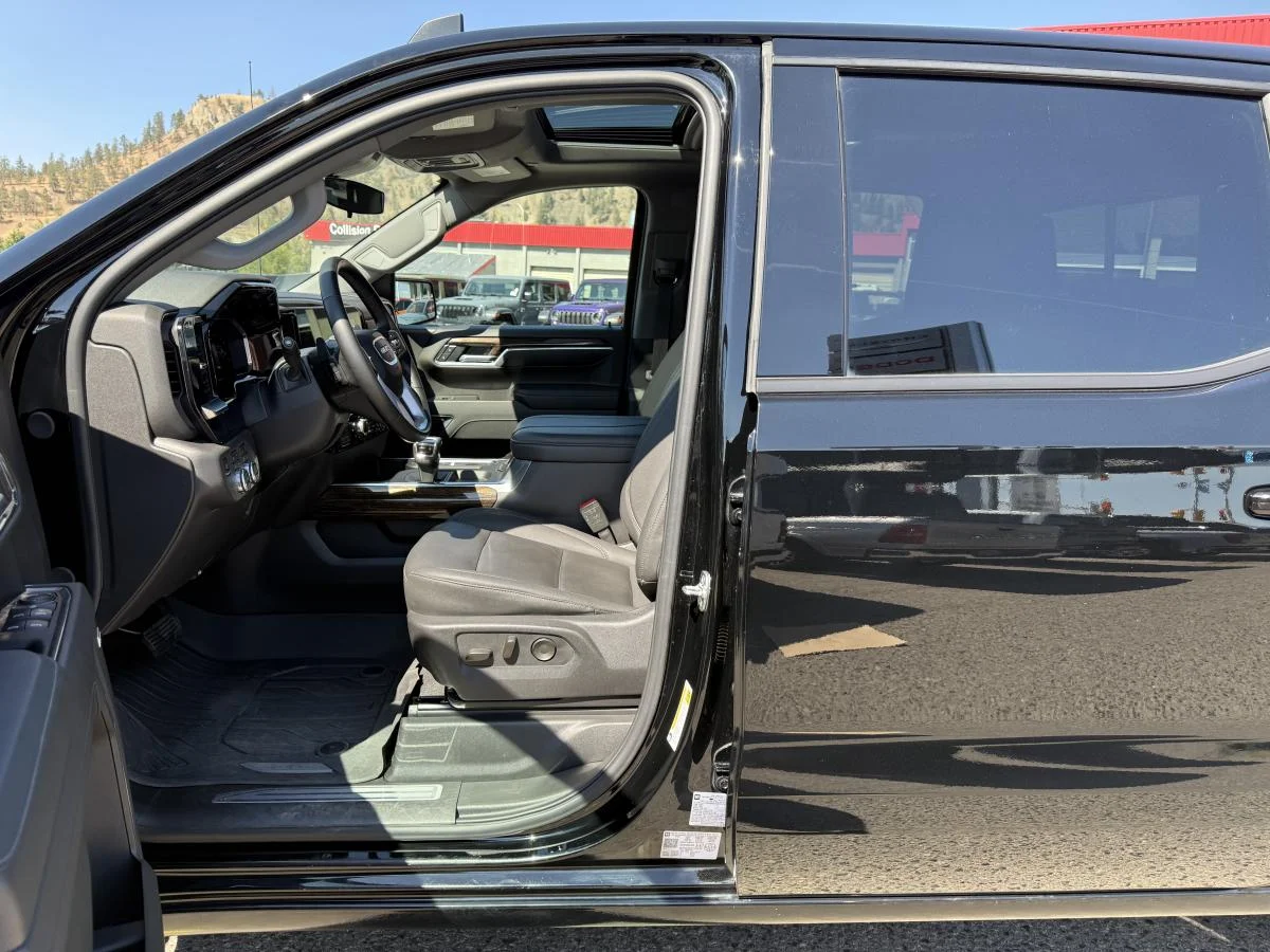 Used 2026 Black GMC Elevation image 10