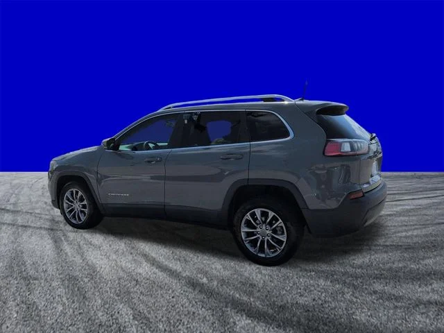 Certified Used 2020 Sting Gray Clearcoat Jeep Latitude Plus image 6