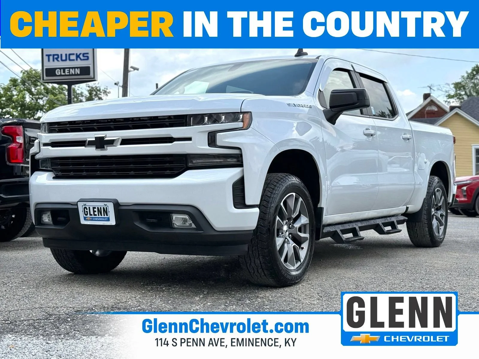Used 2019 SUMMIT WHITE Chevrolet RST image 1