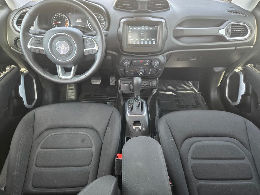 Used 2021 Gray Jeep Latitude image 11