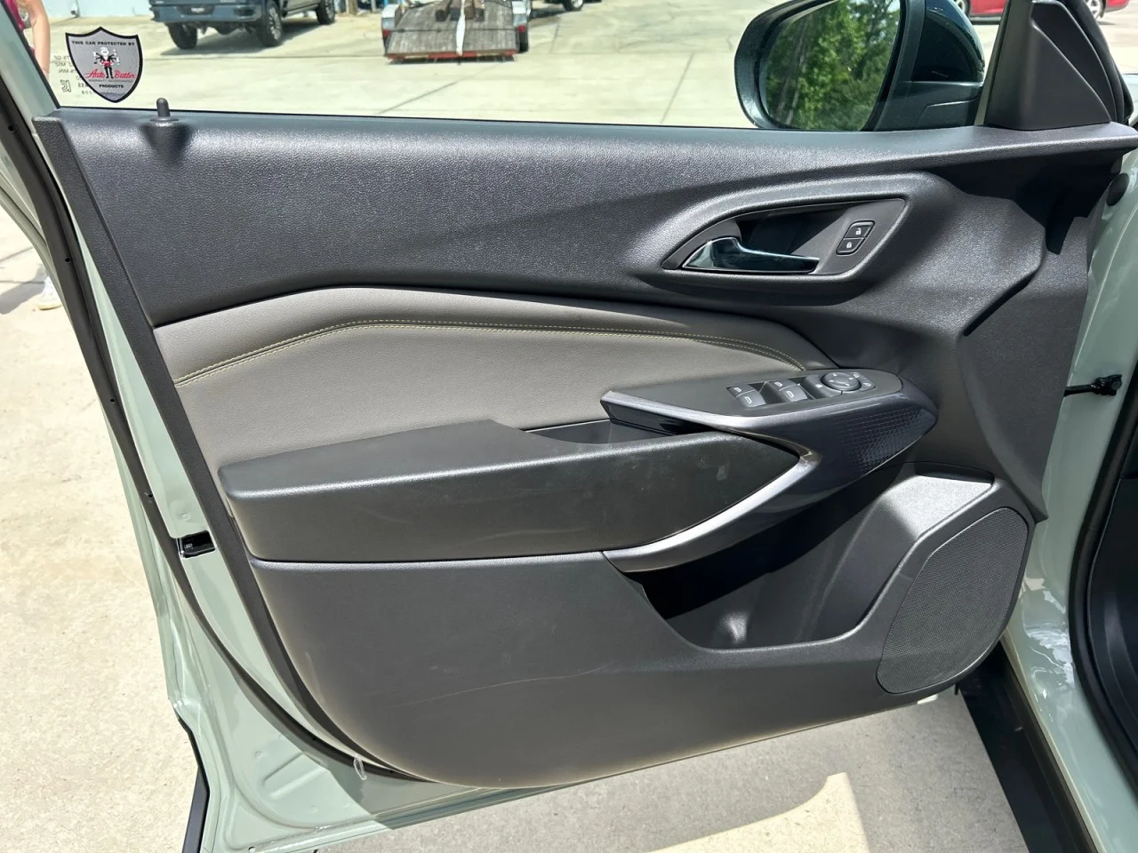 New 2026 Cacti Green Chevrolet ACTIV image 10