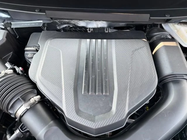 New 2026 Sterling Metallic GMC Elevation image 15