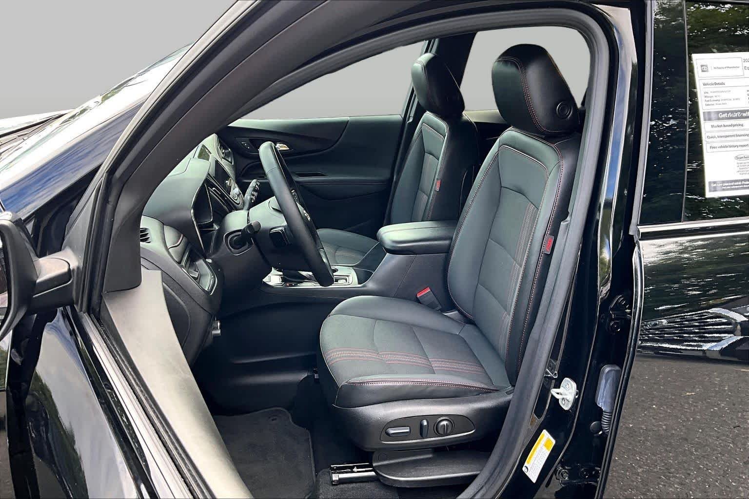 Used 2023 Mosaic Black Metallic Chevrolet RS image 9