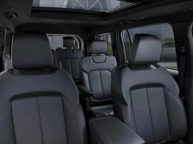 New 2026 Fathom Blue Pearl-Coat Exterior Paint Jeep Limited image 52