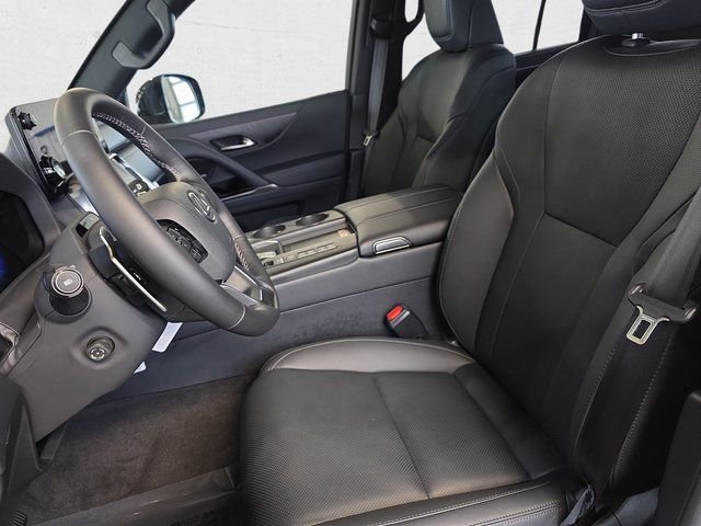 2026 Lexus LX 700h Overtrail - Photo 17