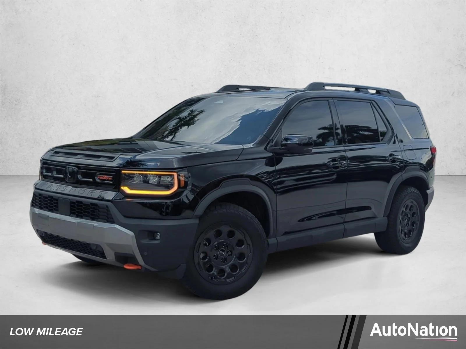 Used 2026 Crystal Black Pear Honda TrailSport Elite Blackout image 1