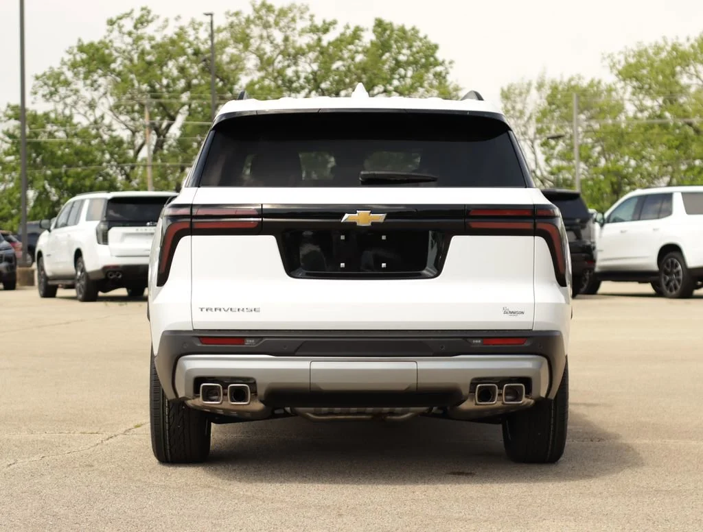 2026 Chevrolet Traverse LT - Photo 6