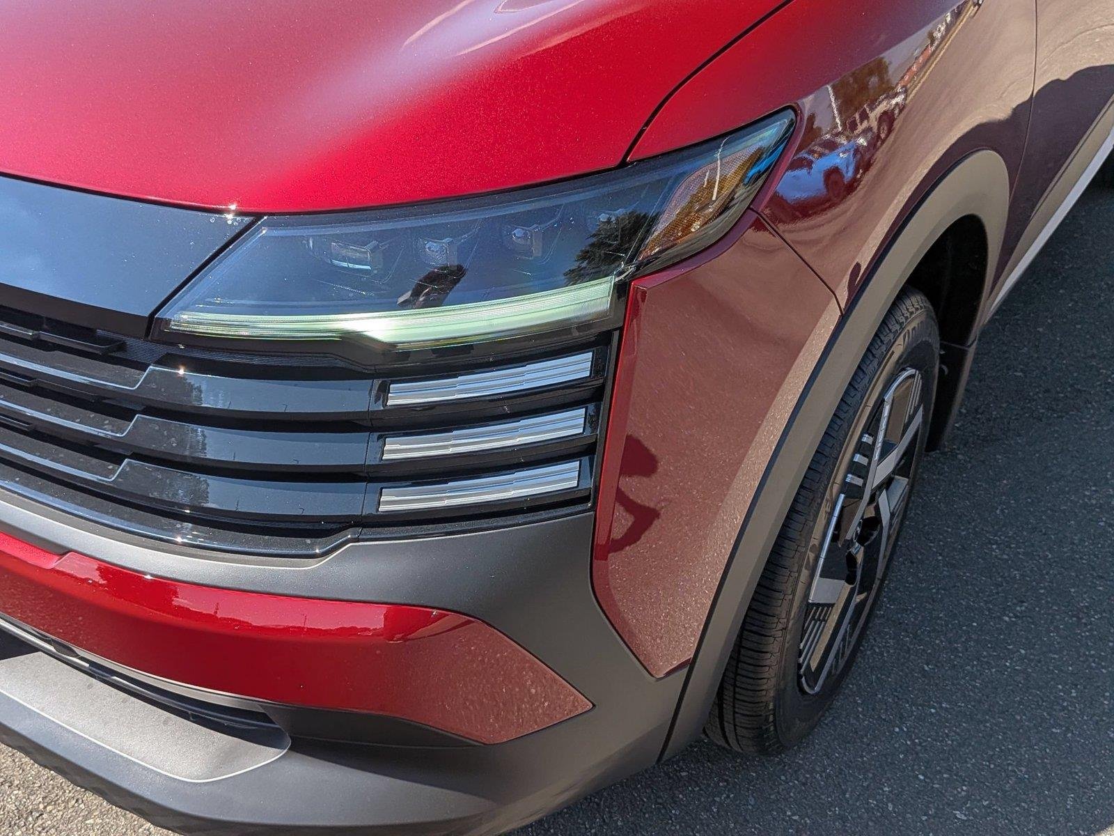 New 2027 Scarlet Ember Tintcoat Nissan SV image 9