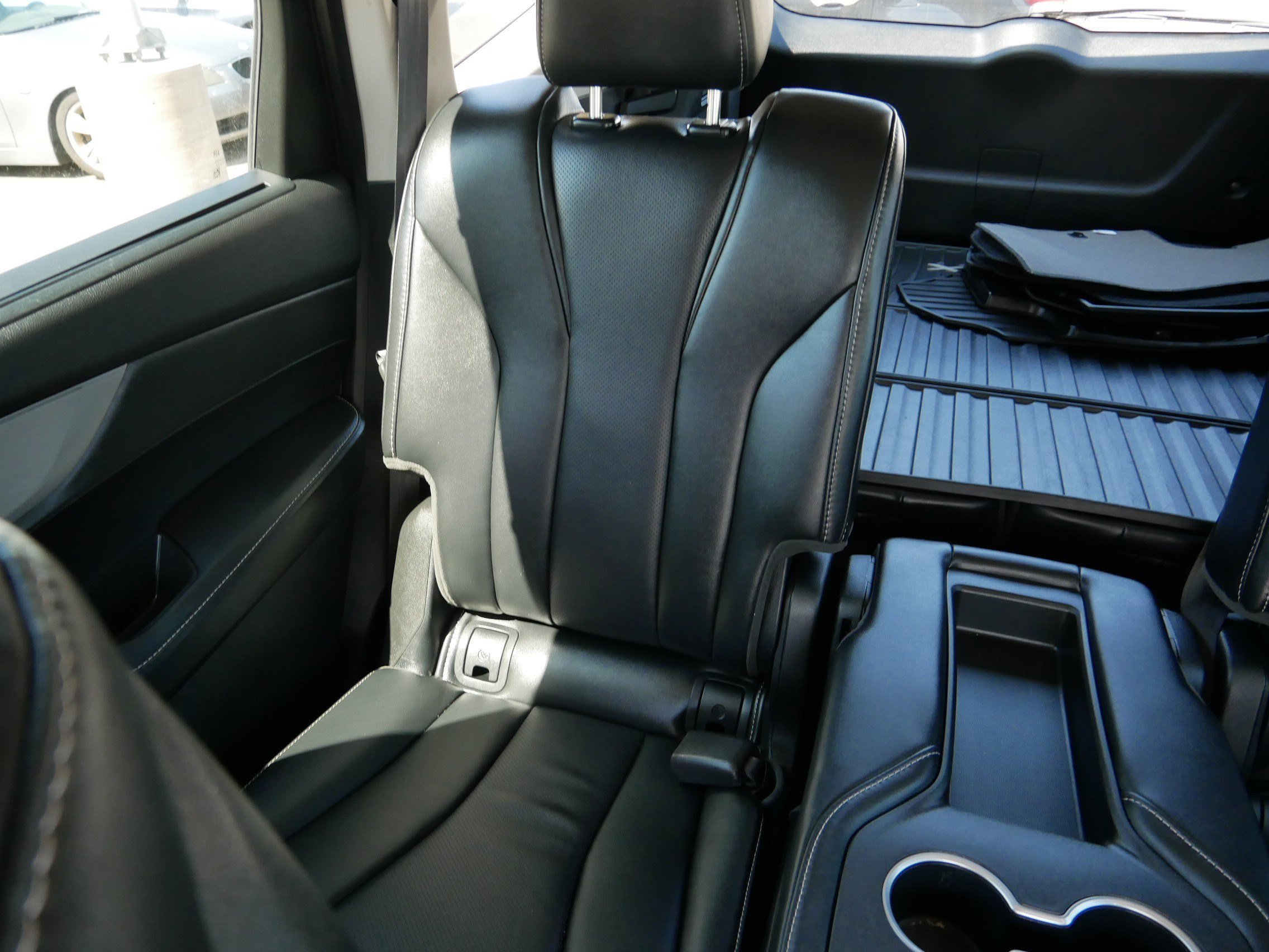 Used 2024 Majestic Black Pearl Acura w/Technology Package image 13