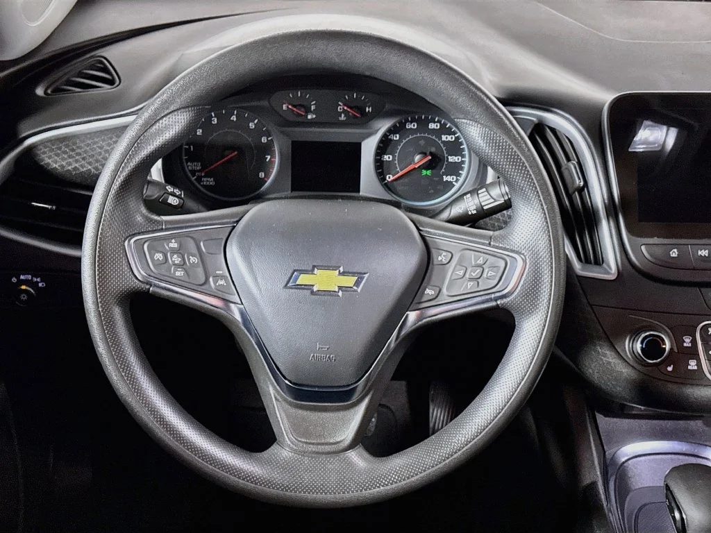 Used 2023 White Chevrolet LT image 13