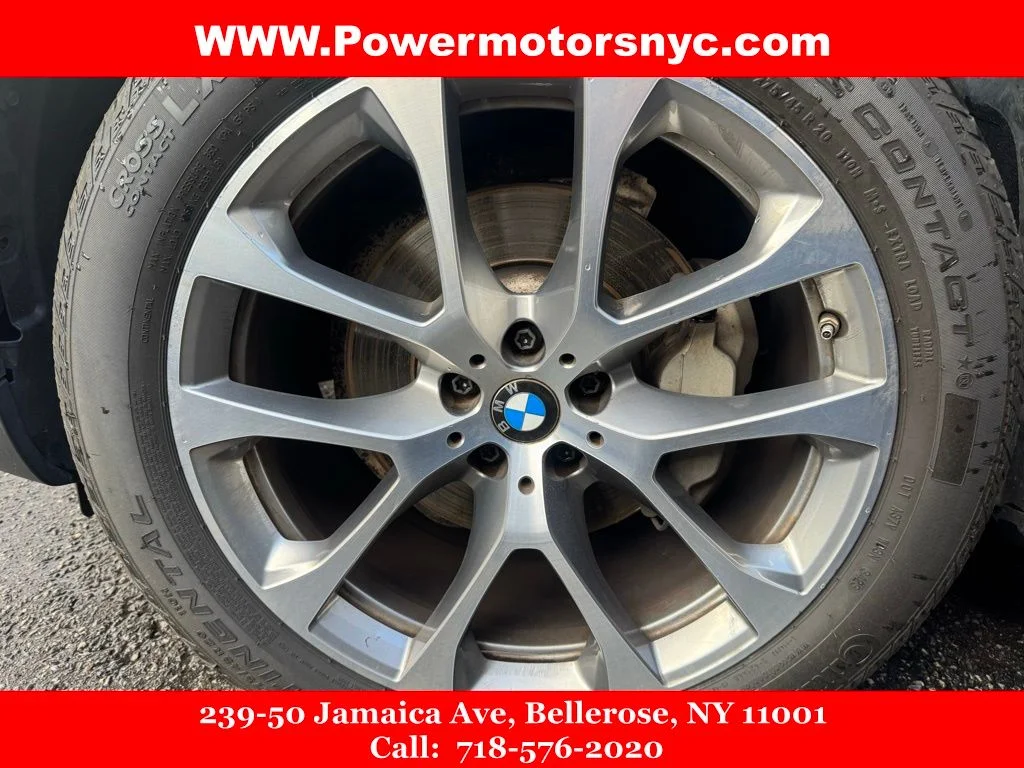 Used 2023 Black BMW xDrive40i image 12