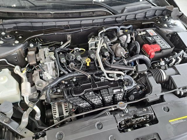 Used 2025 Gray Nissan 2.5 SV image 31