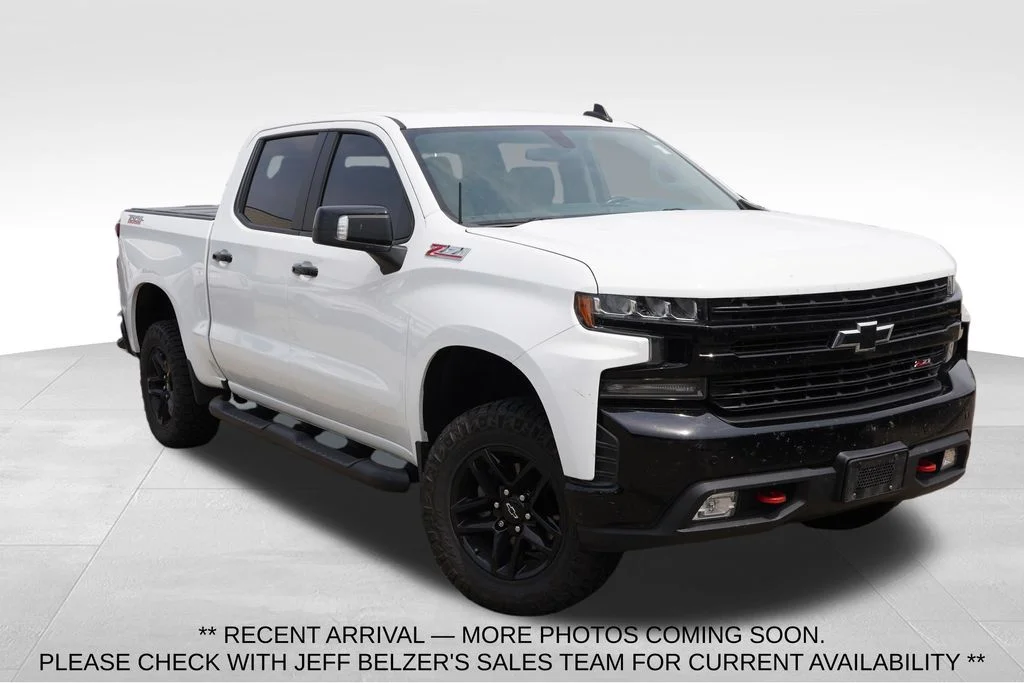 Used 2019 Summit White Chevrolet LT Trail Boss image 1
