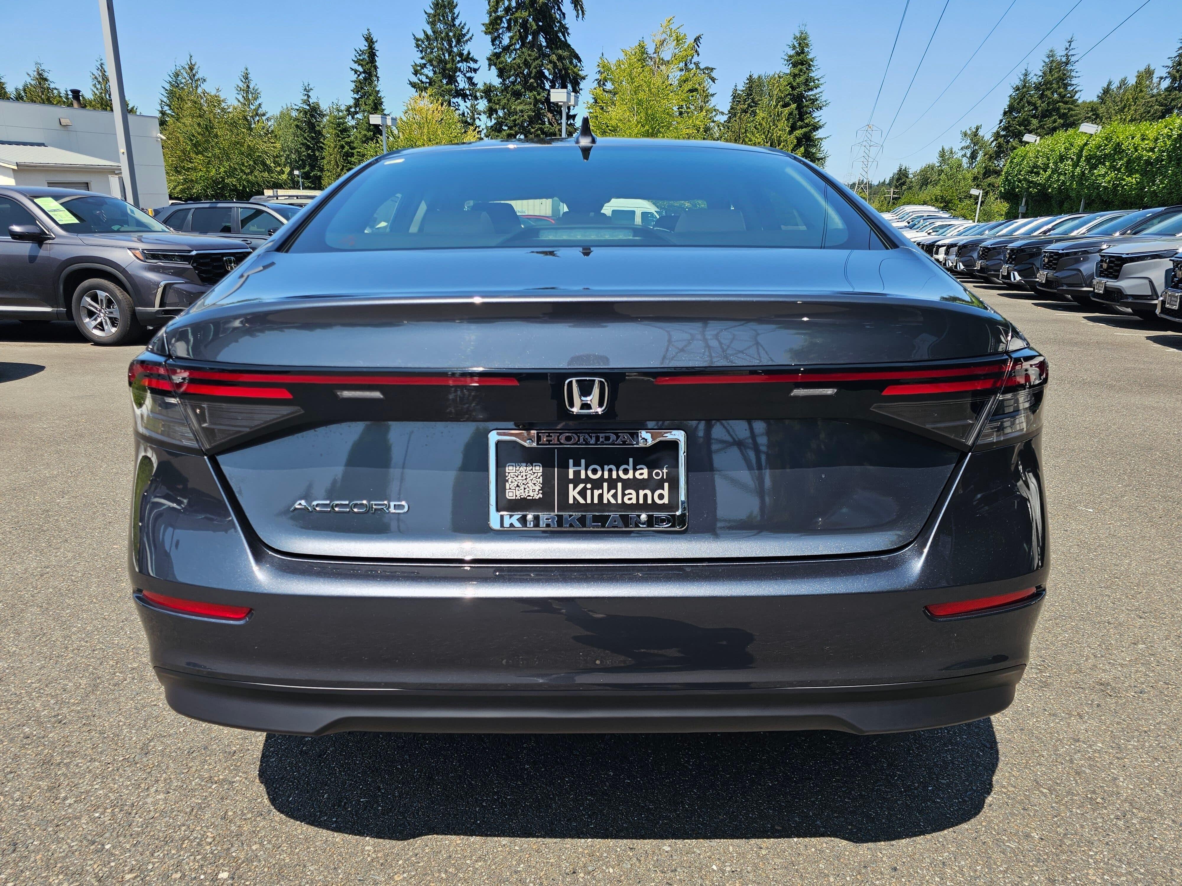 New 2026 Meteorite Gray Metallic Honda LX image 6