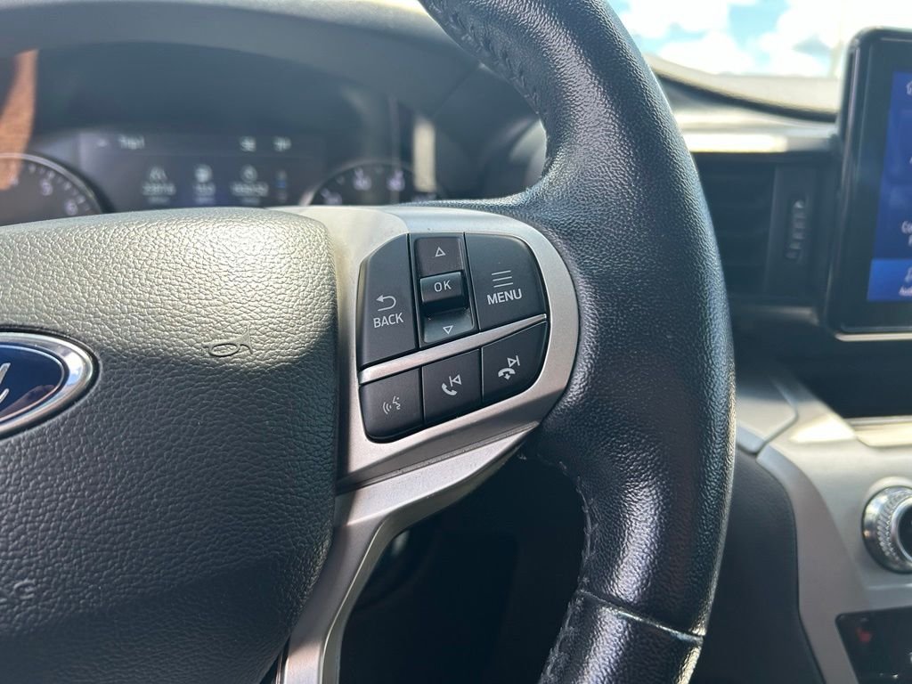 Used 2022 Oxford White Ford XLT image 23