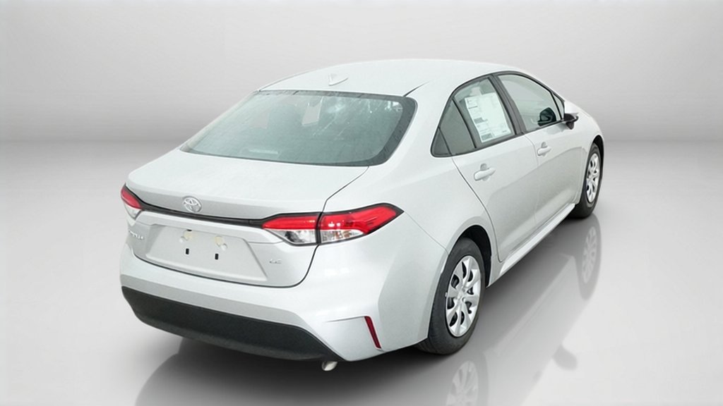 New 2027 Classic Silver Metallic Toyota LE image 11