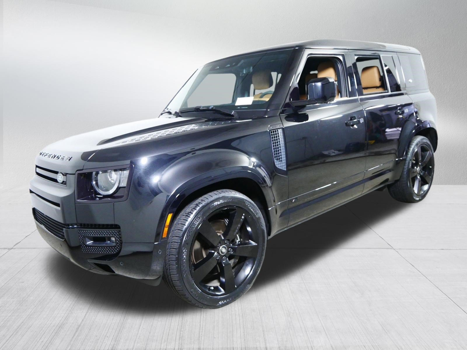 Certified Used 2023 Santorini Black Metallic Land Rover V8 image 3