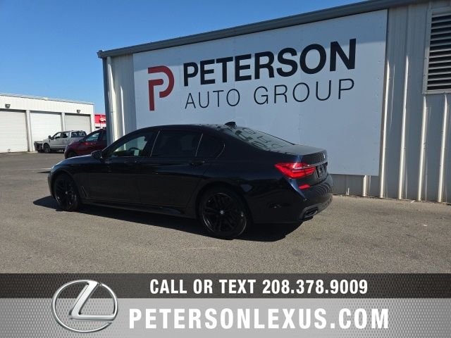 Used 2018 Black BMW 750i image 6