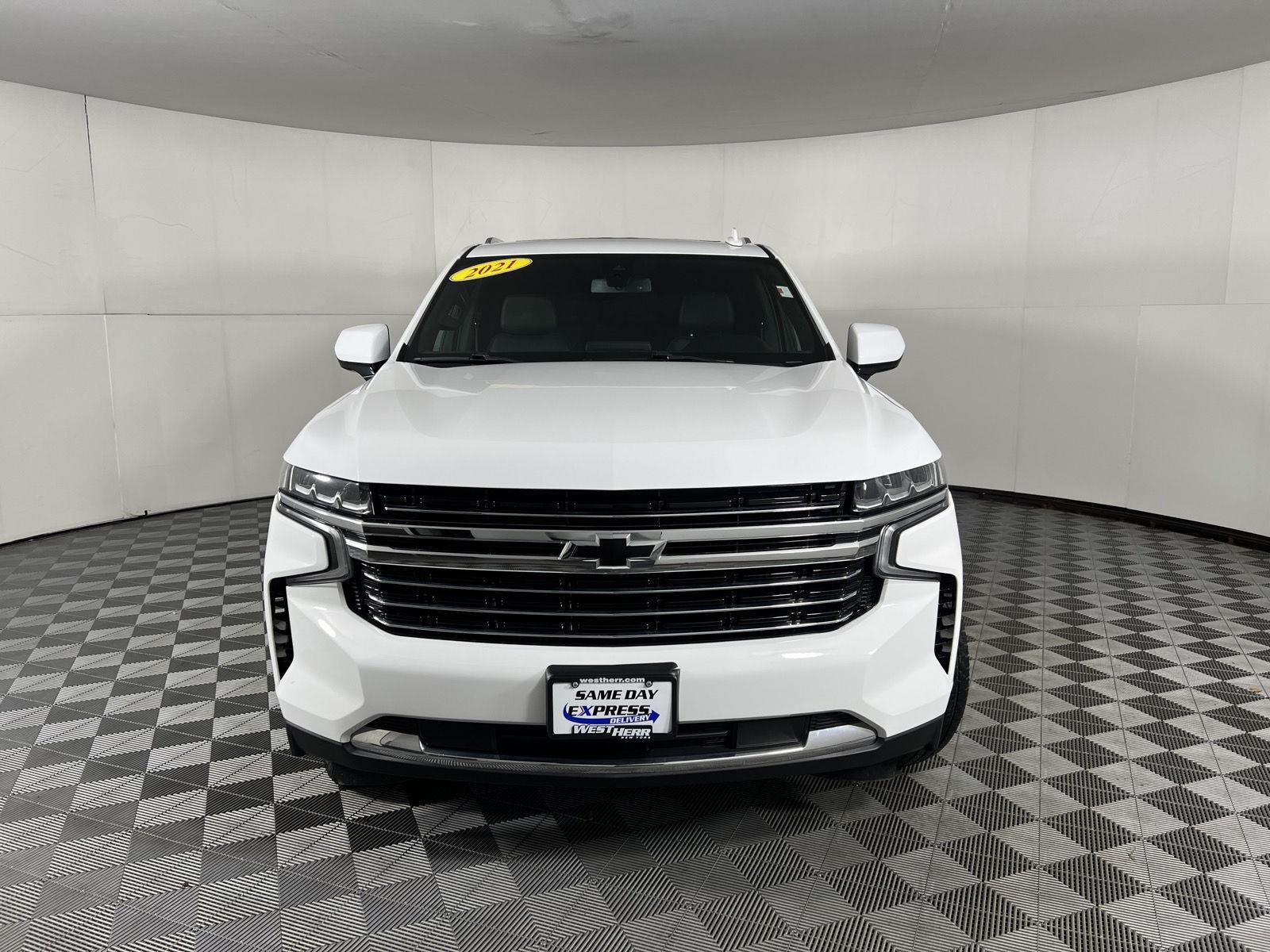 Used 2021 Summit White Chevrolet LT image 2
