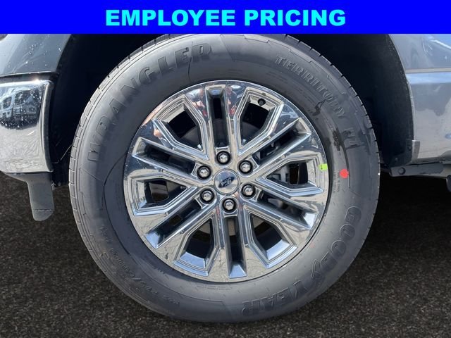 New 2026 Gray Ford Lariat image 14