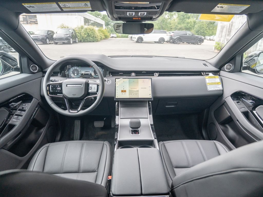 New 2026 Santorini Black Land Rover S image 17