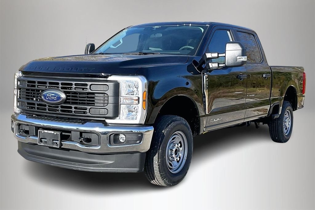 New 2026 Ford Super Duty F-250 XL 4D Crew Cab