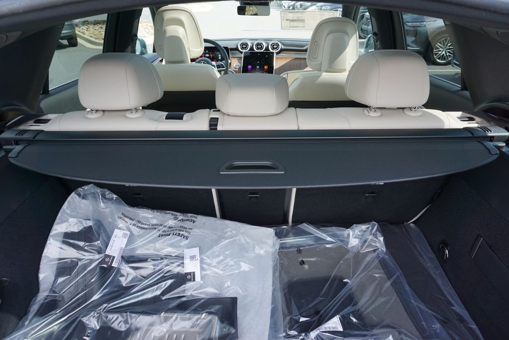 New 2027 Verde Silver Metallic Mercedes-Benz GLC 300 image 34