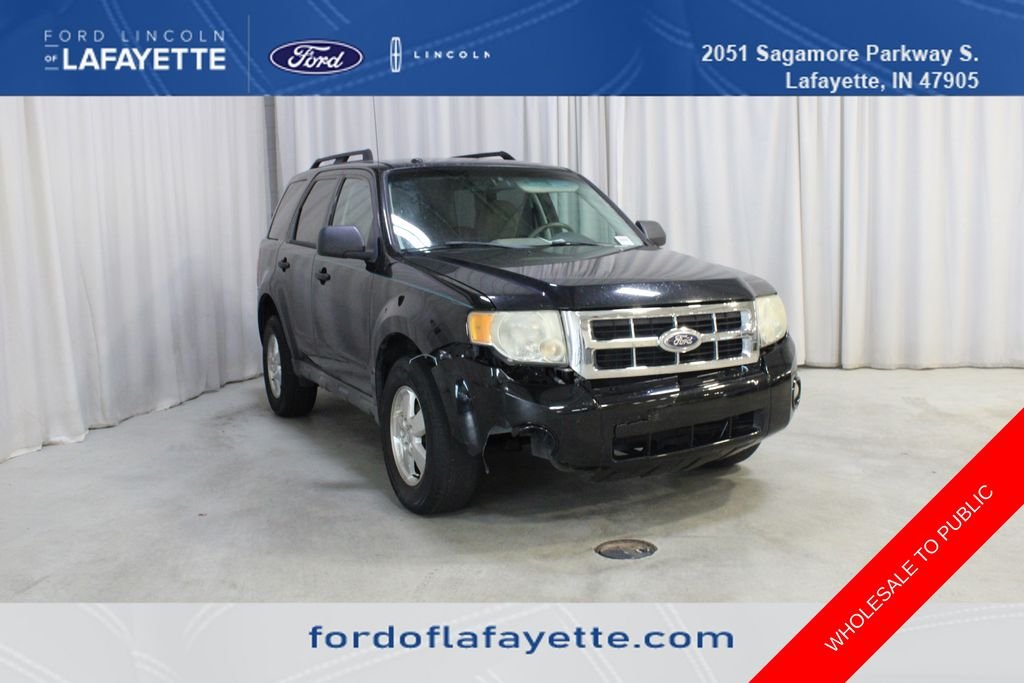Used 2010 Black Ford XLT image 1