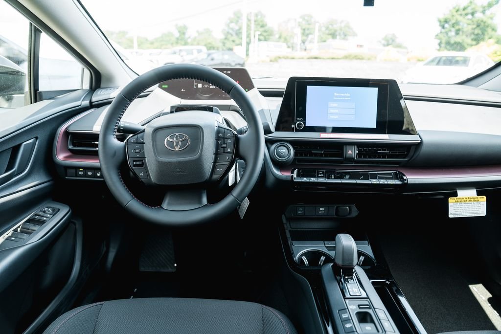New 2026 Wind Chill Pearl Toyota SE image 12
