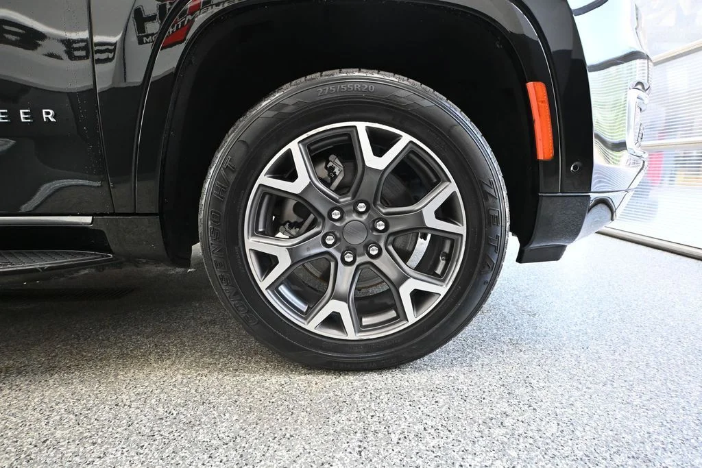 Used 2024 Black Jeep Series III image 16