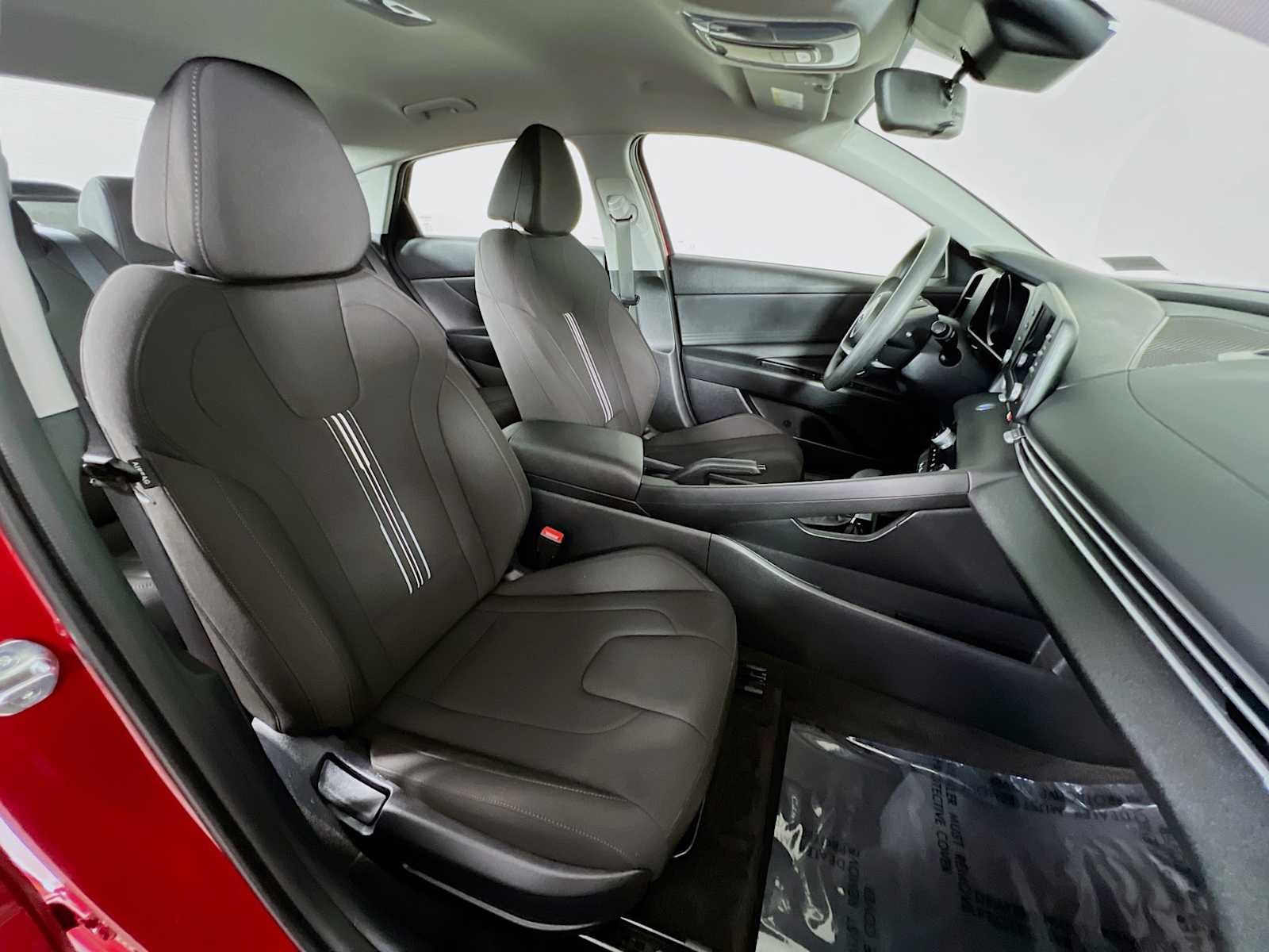Used 2023 Ultimate Red Hyundai SEL image 26
