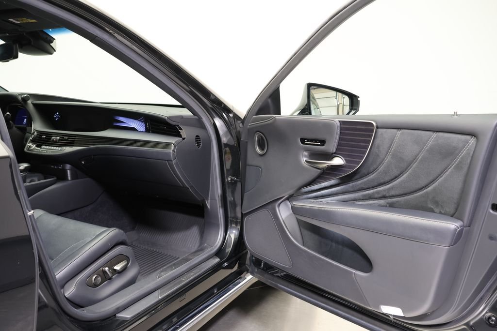 Used 2019 Caviar Lexus 500 Base image 41